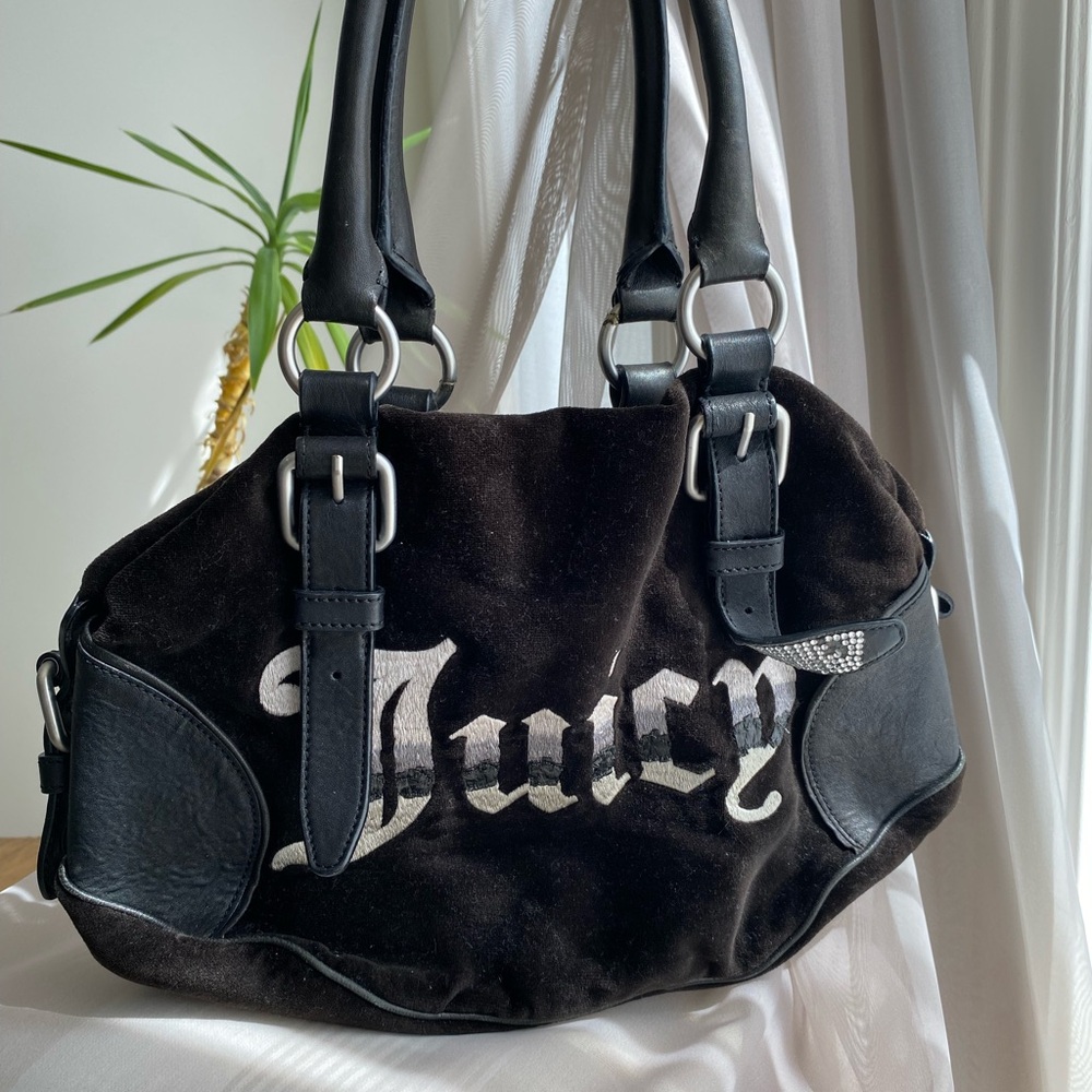 SOLD!! Authentic 2000s Juicy Couture Handbag